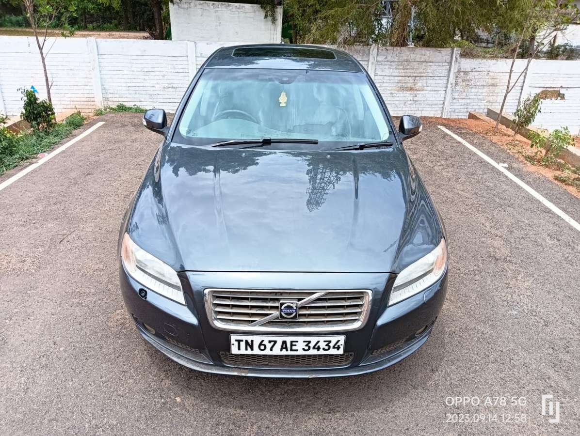 Volvo S80