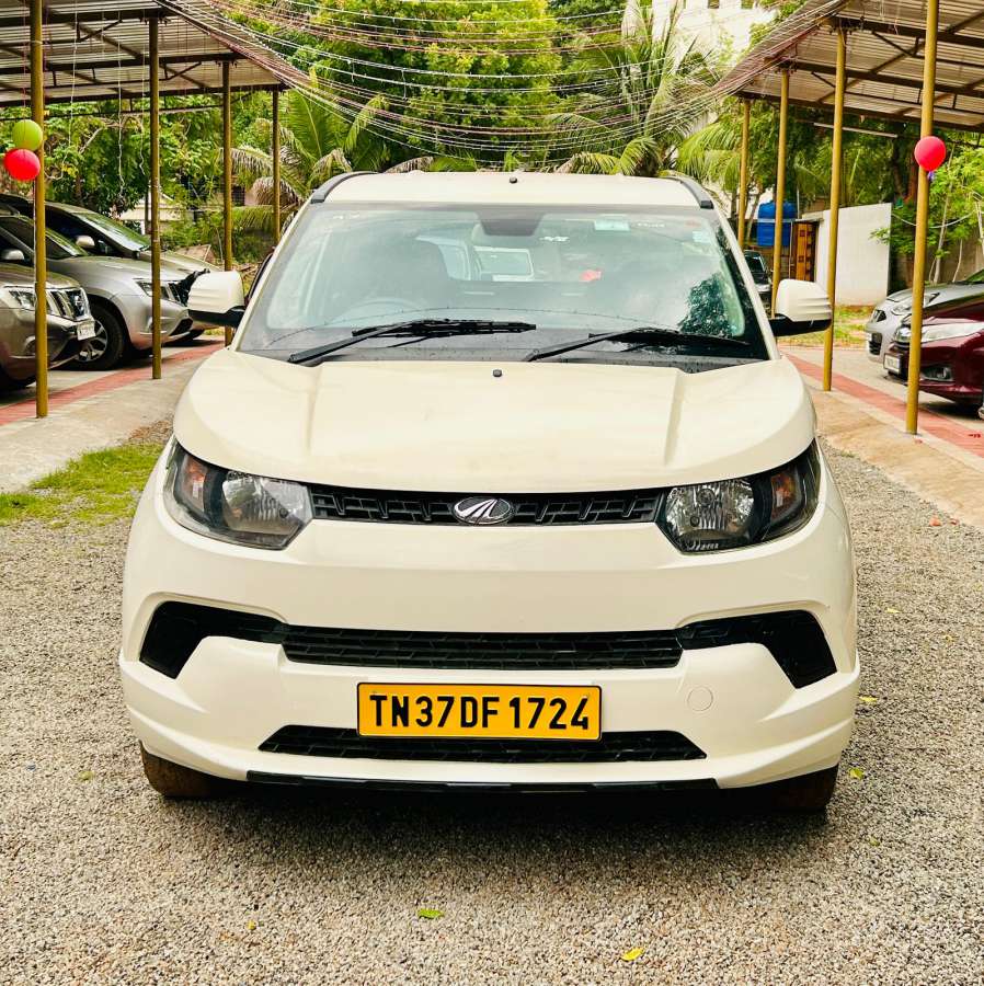 Mahindra KUV 100