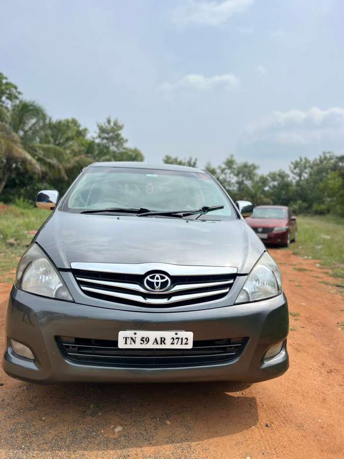 Toyota Innova