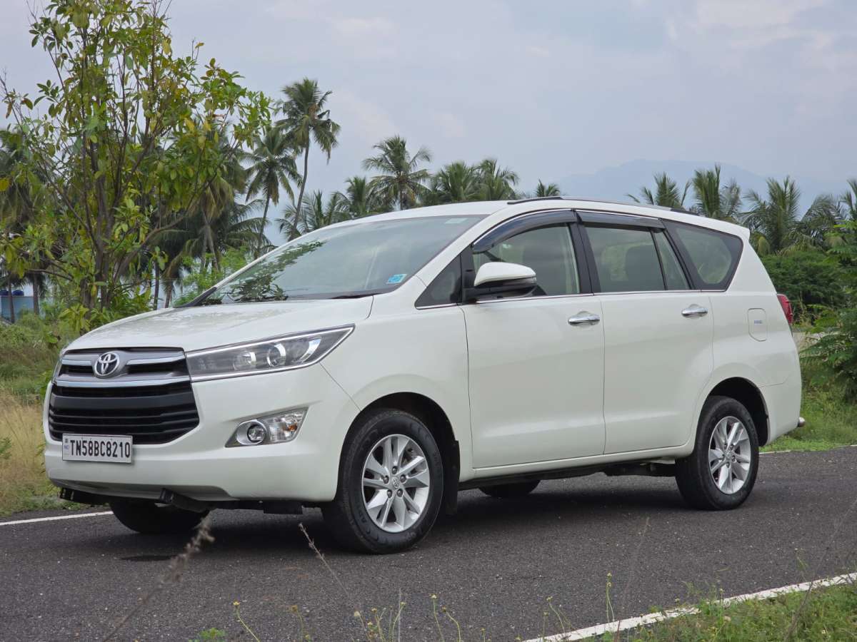 Toyota Innova Crysta