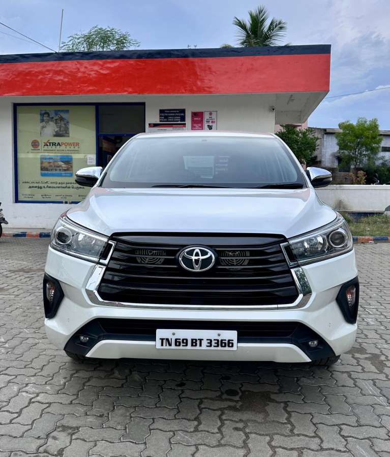 Toyota Innova Crysta