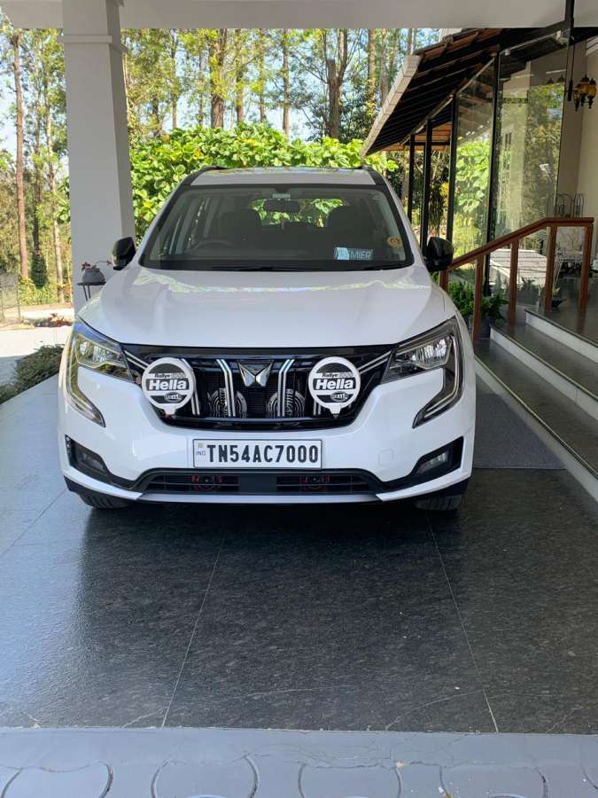 Mahindra XUV700