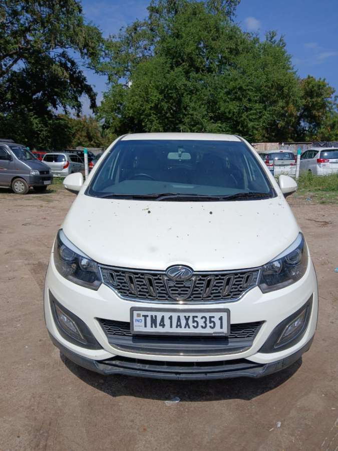 Mahindra Marazzo