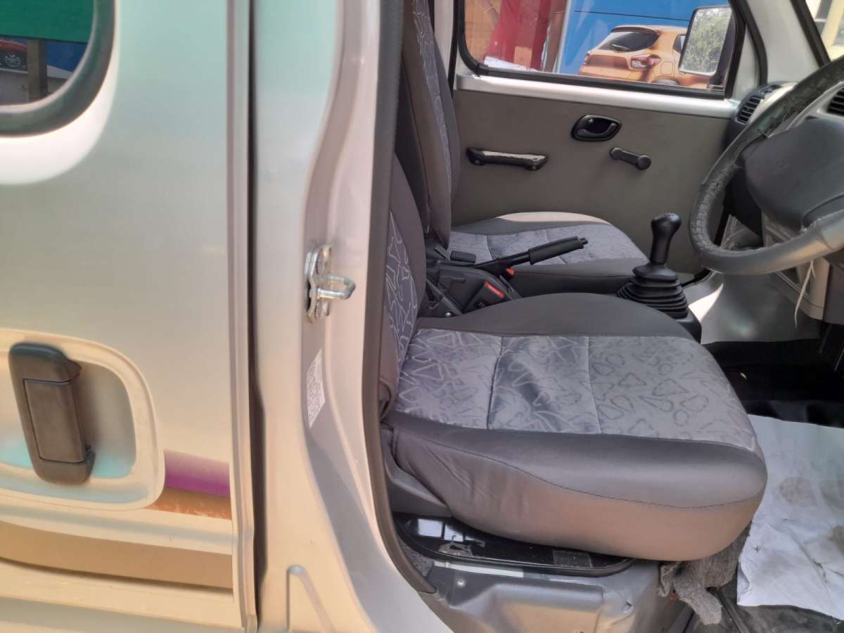 Maruti Suzuki Eeco - Image 13
