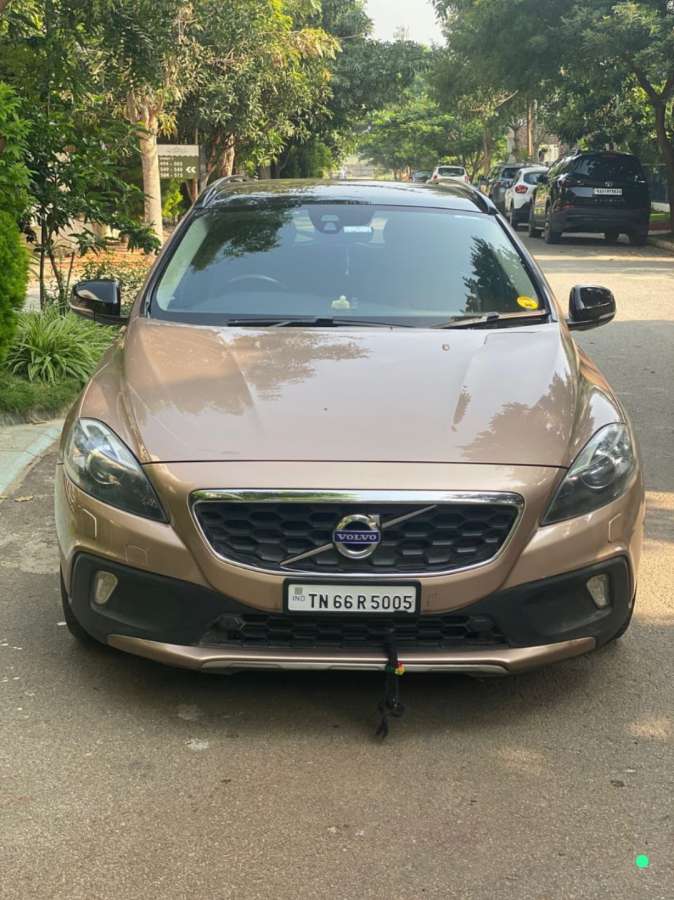 Volvo V40
