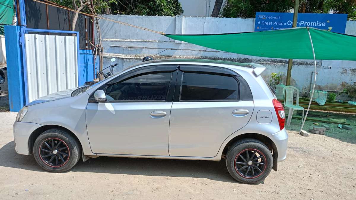 Toyota Etios Liva - Image 7