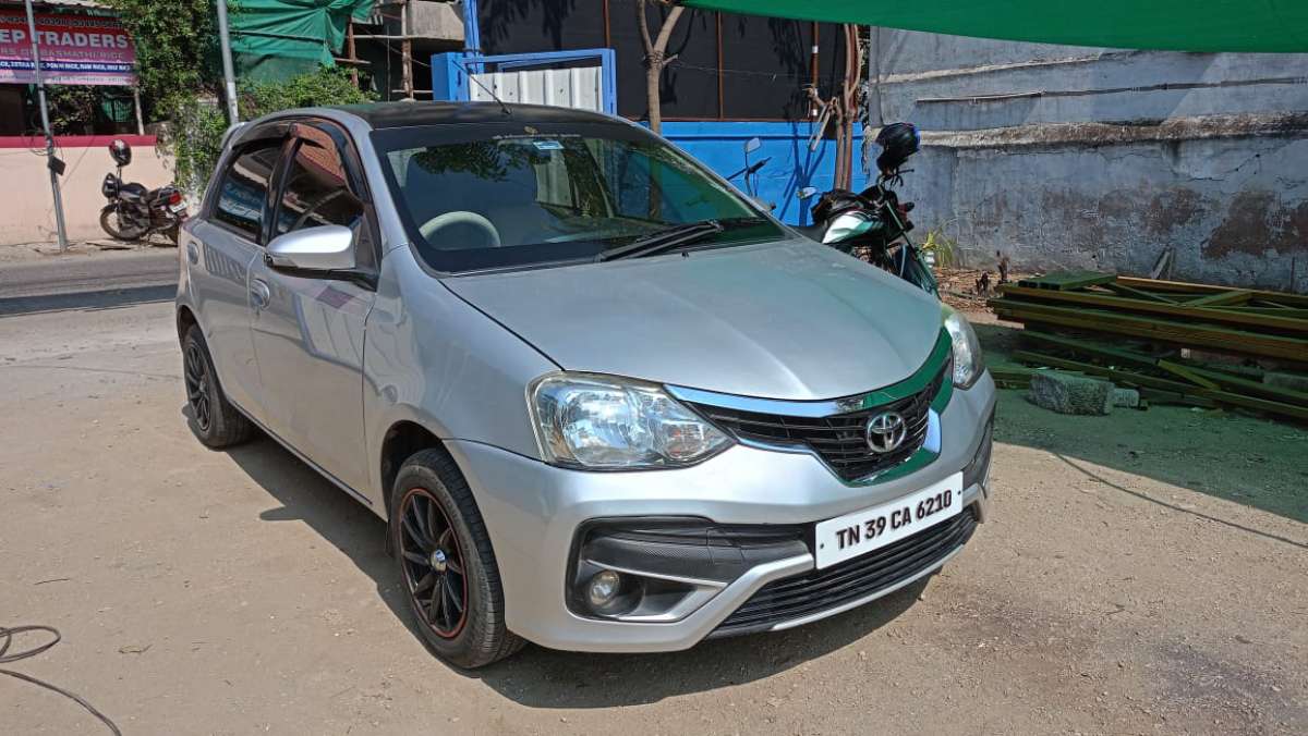 Toyota Etios Liva - Image 12
