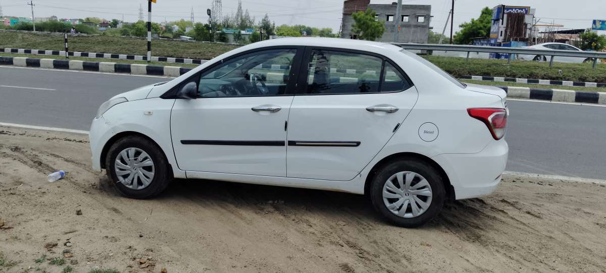 Hyundai Xcent