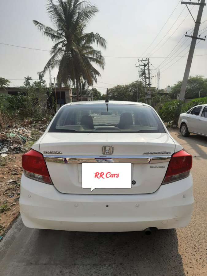 Honda Amaze - Image 6