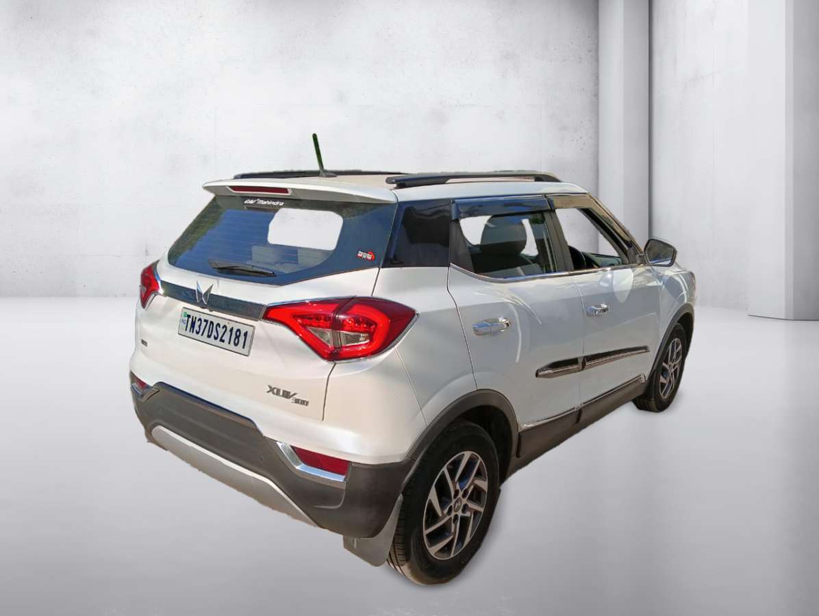 Mahindra XUV300 - Image 6