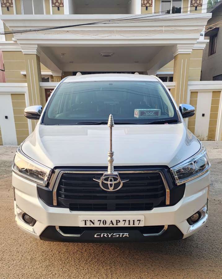 Toyota Innova Crysta