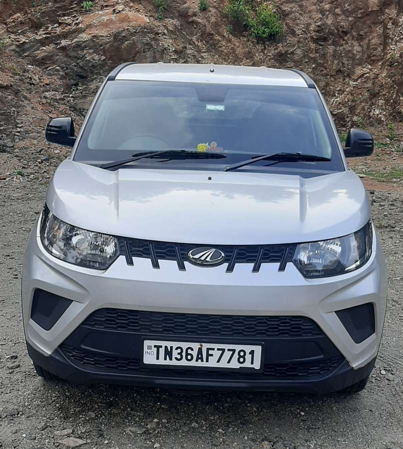 Mahindra KUV 100