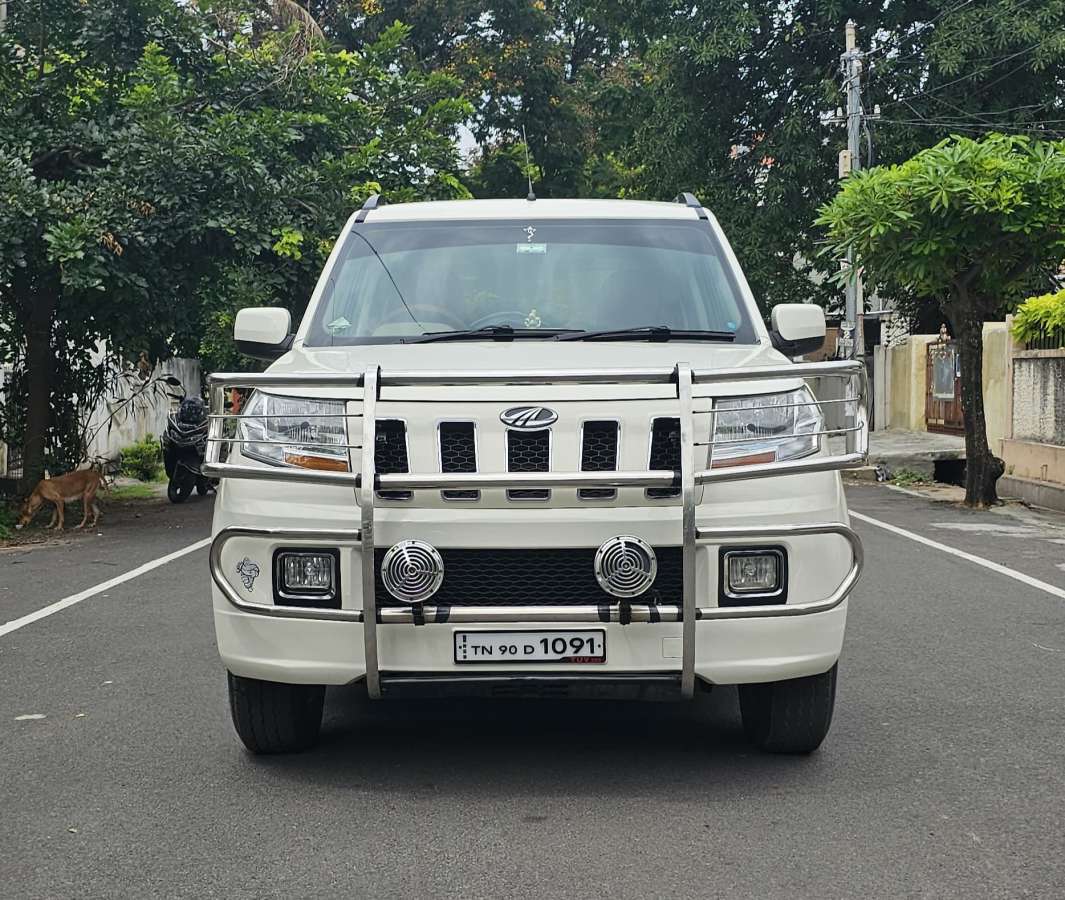 Mahindra TUV 300