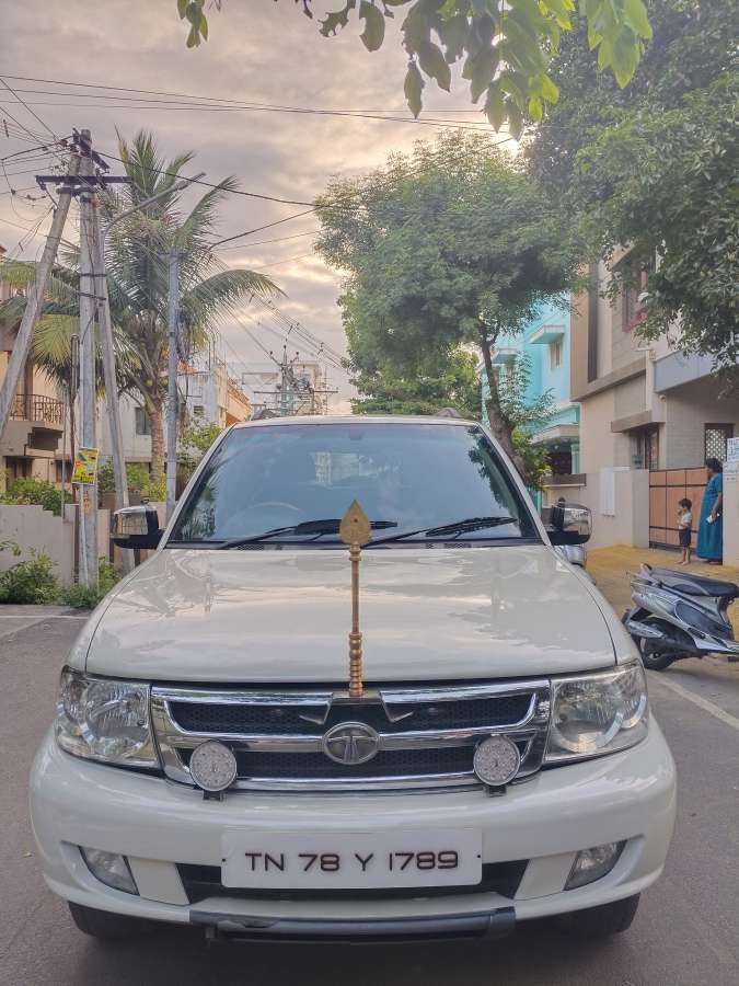 Tata Safari