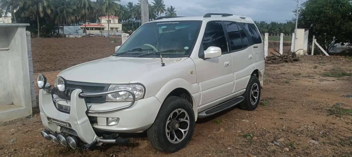 Tata Safari
