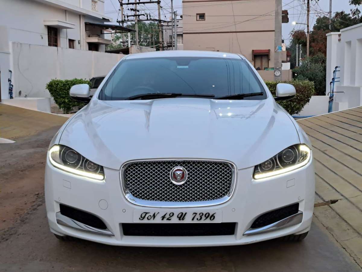 Jaguar XF