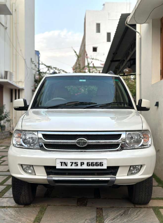 Tata Safari