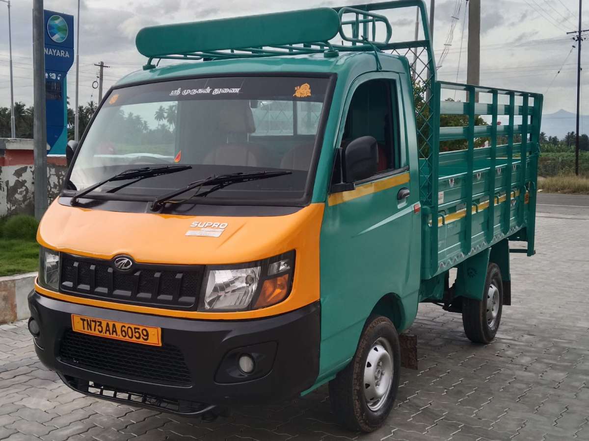 Mahindra Supro