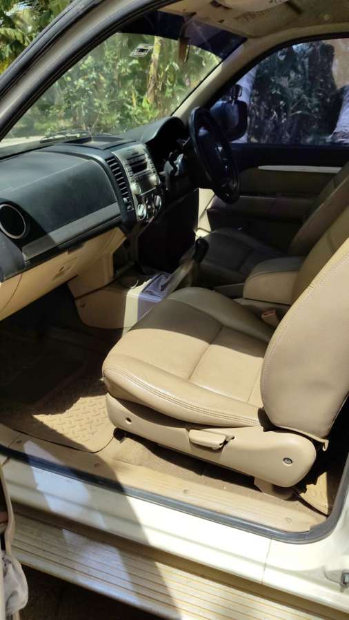 Ford Endeavour