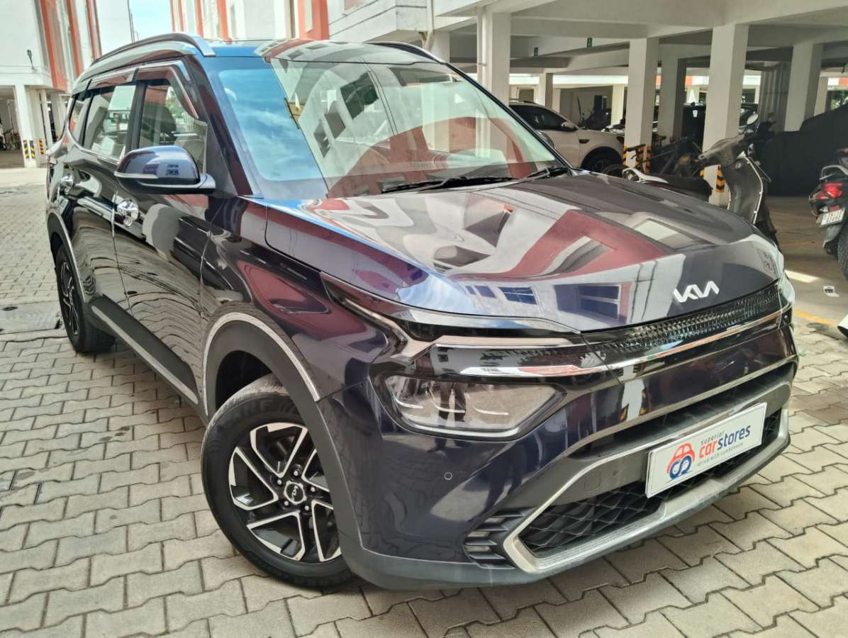 Kia carens