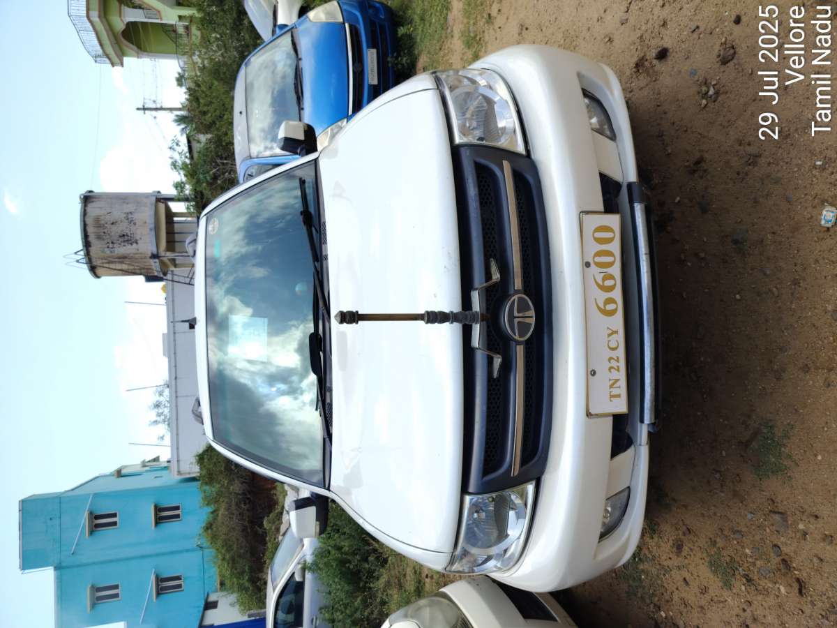 Tata Safari