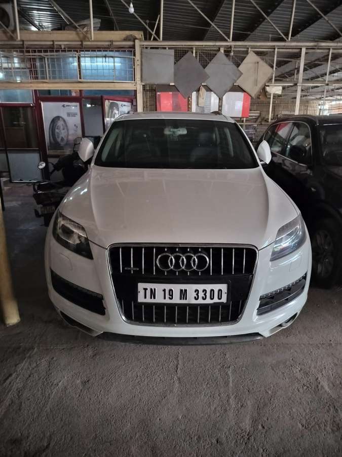 Audi Q7