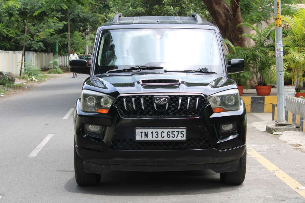 Mahindra Renault others