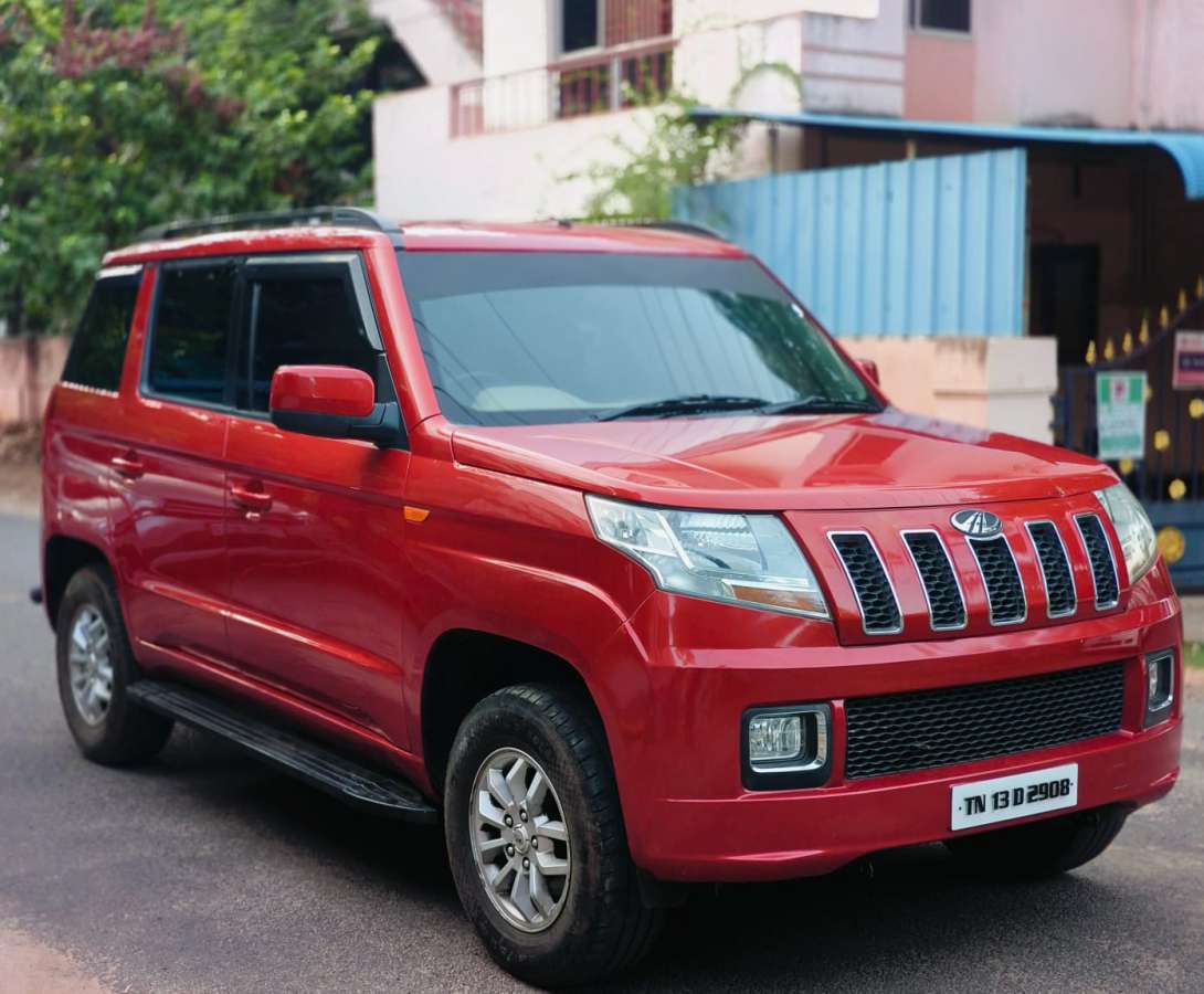 Mahindra TUV300