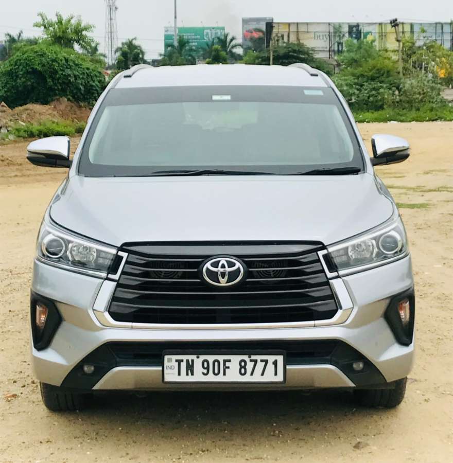 Toyota Innova Crysta 2.4 ZX 7 STR | Vandi Mandi