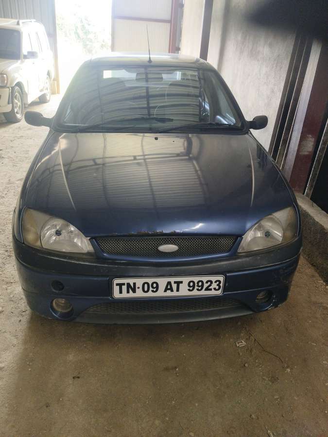 Ford Ikon