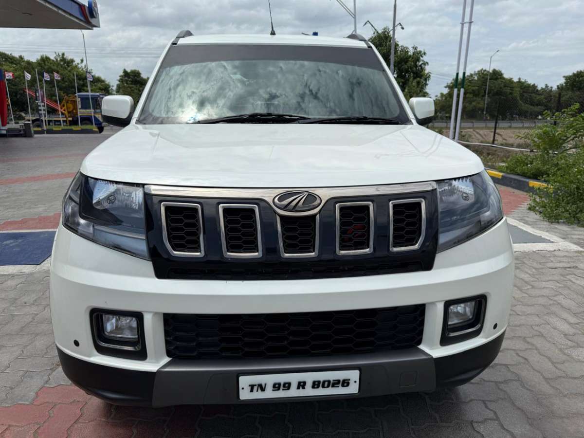 Mahindra TUV300