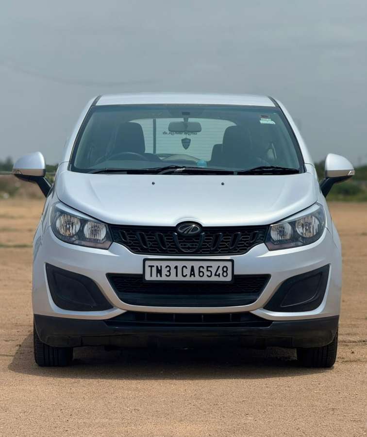 Mahindra Marazzo