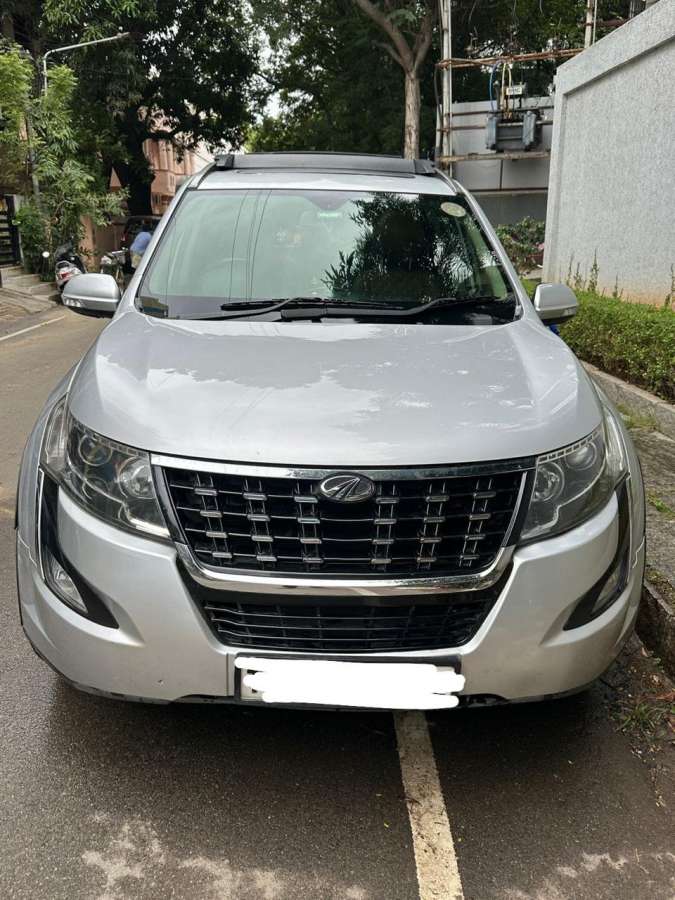 Mahindra XUV 500