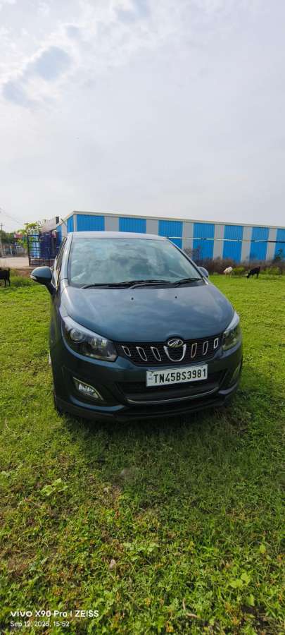 Mahindra Marazzo