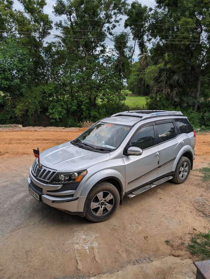 Mahindra XUV500