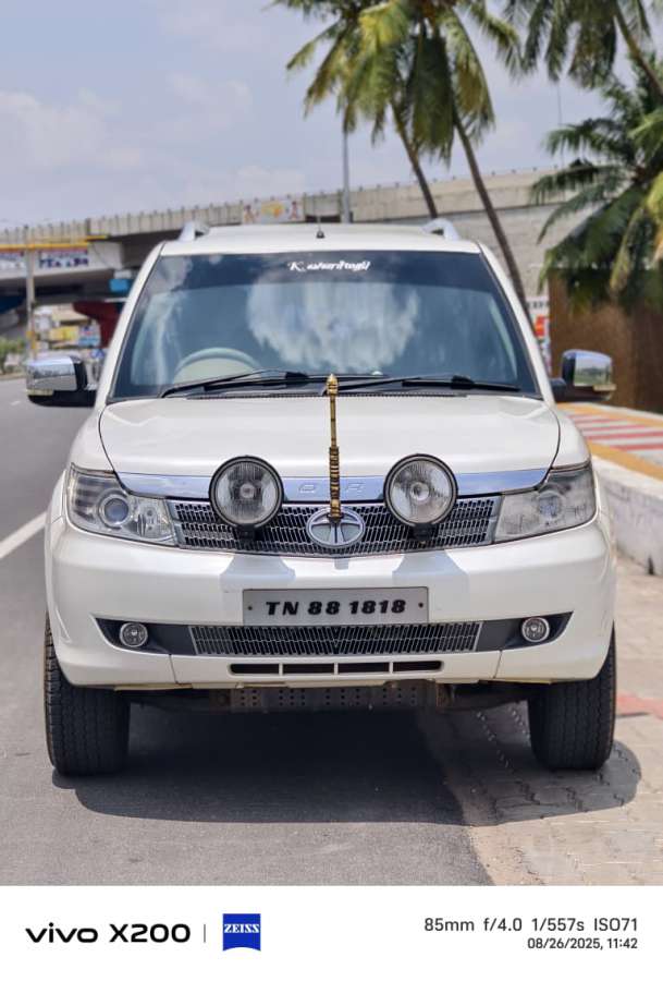 Tata Safari Storme
