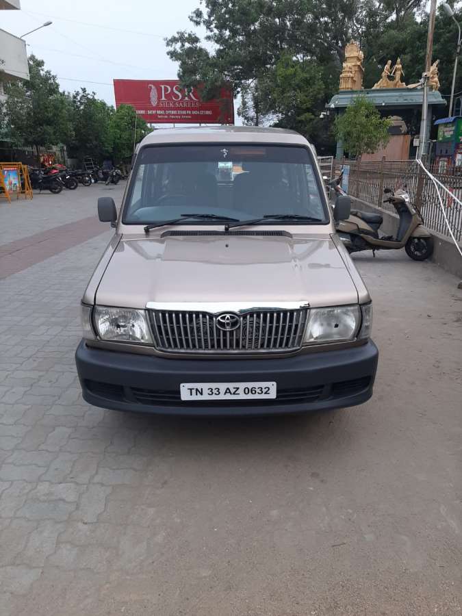Toyota Qualis