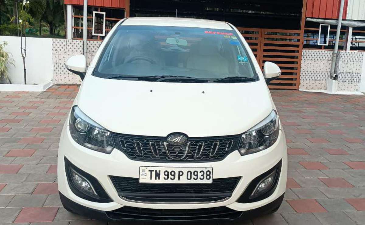 Mahindra Marazzo