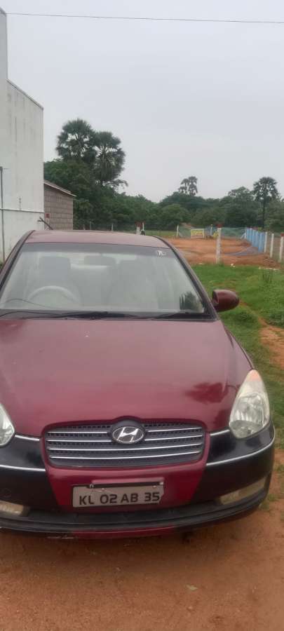 Hyundai Verna CRDi ABS