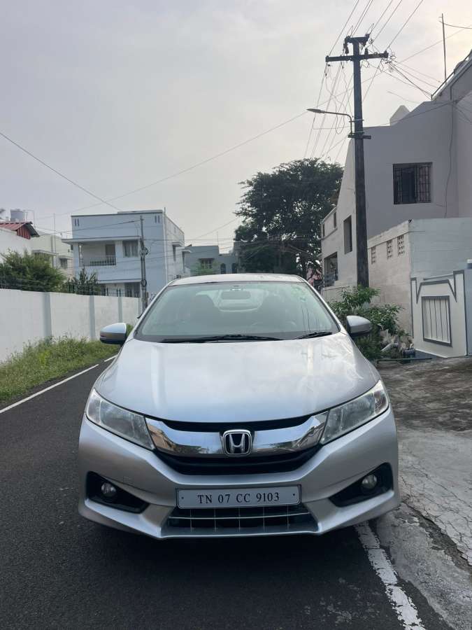 Honda City V