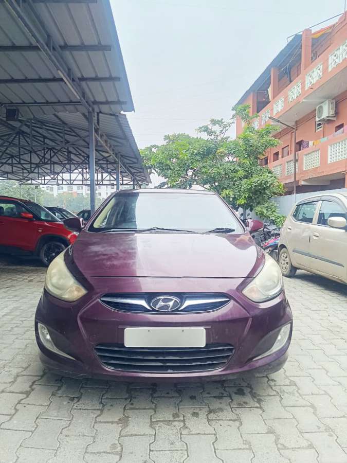 Hyundai Verna 1.6 SX