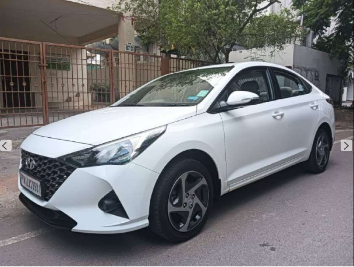 Hyundai Verna S Plus