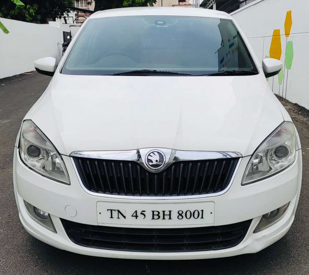 Skoda Rapid Style Plus At