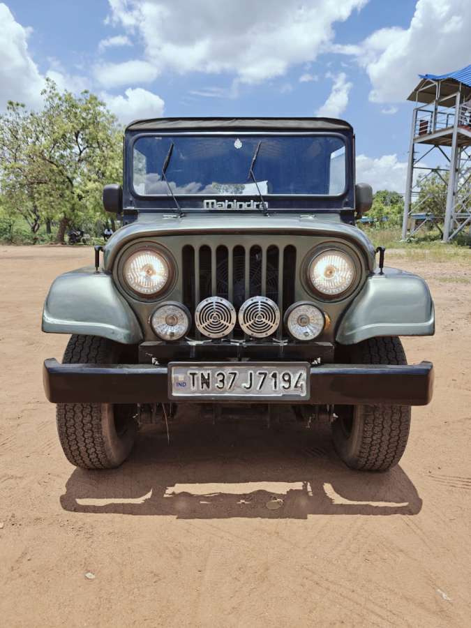 Mahindra Jeep