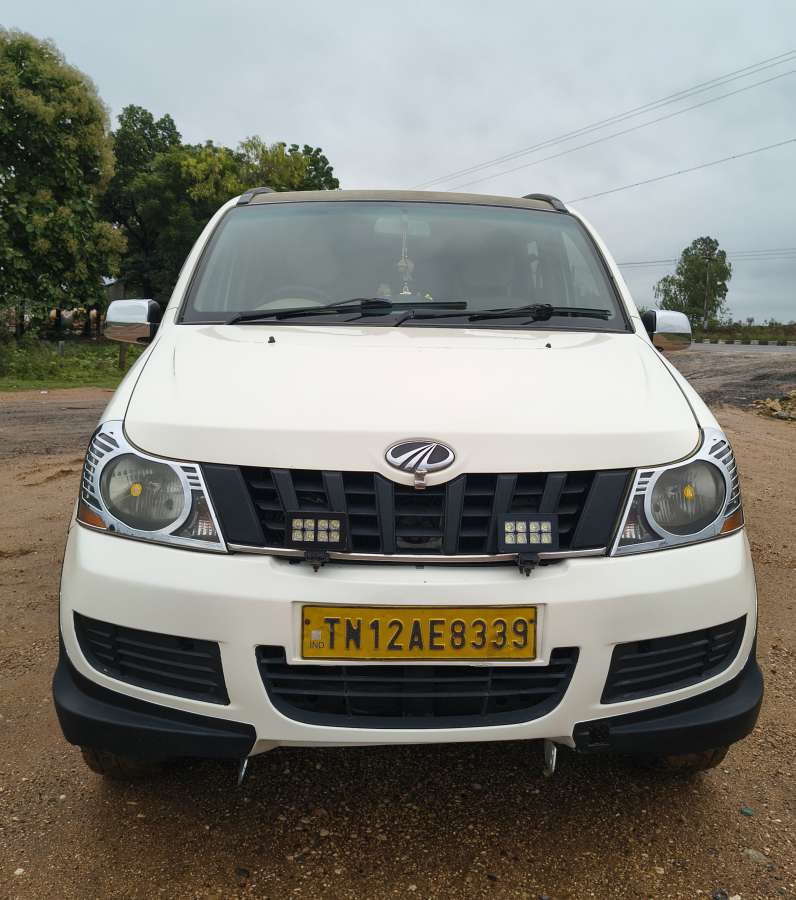 Mahindra Xylo H8 ABS with Airbags