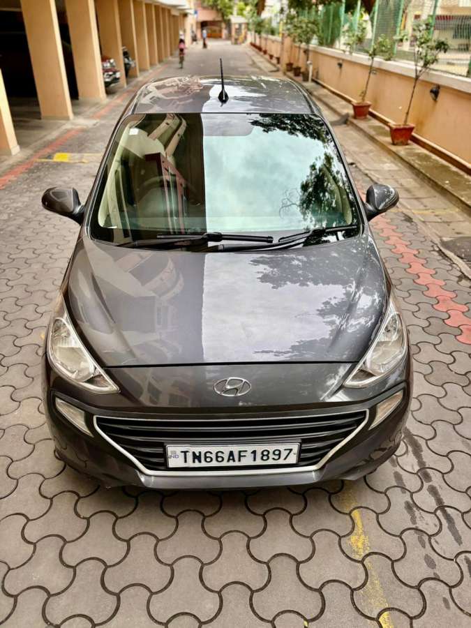Hyundai Santro 1.1 Asta MT