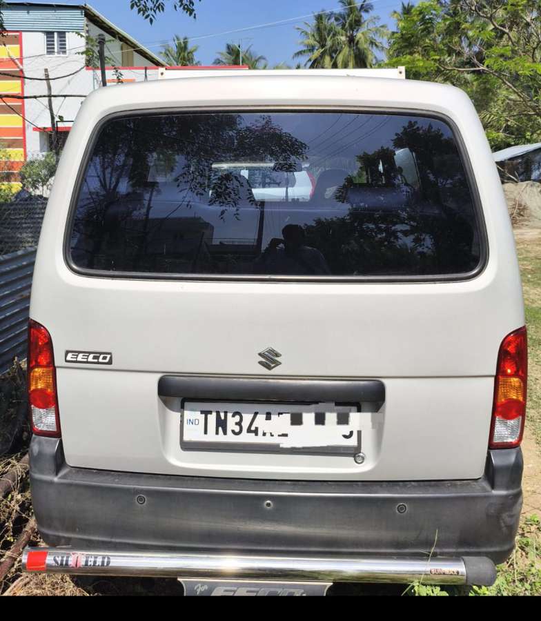 Maruti Suzuki Eeco 5 STR Ac