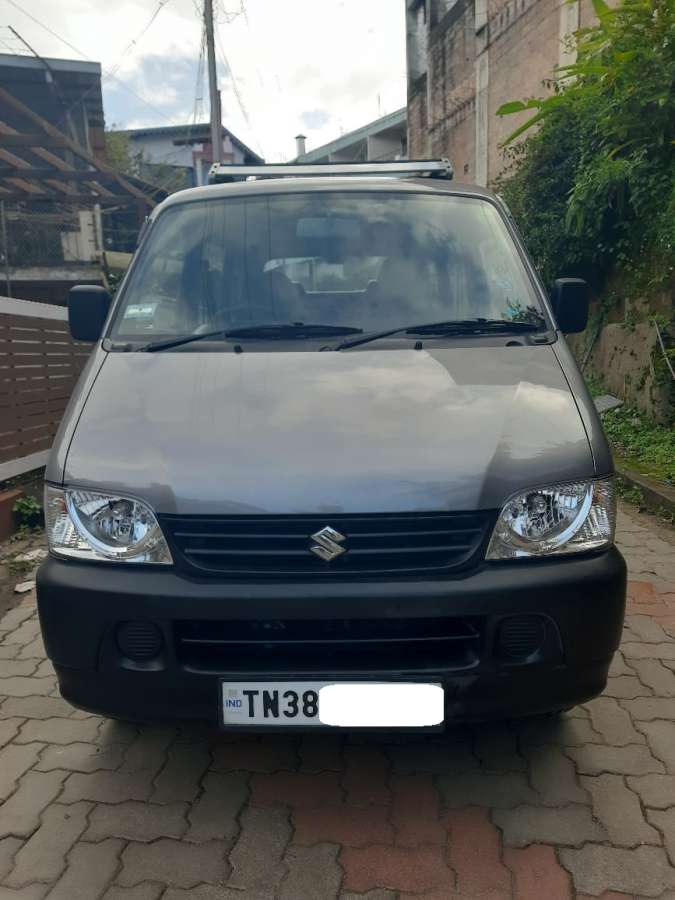 Maruti Suzuki Eeco 5 STR Ac