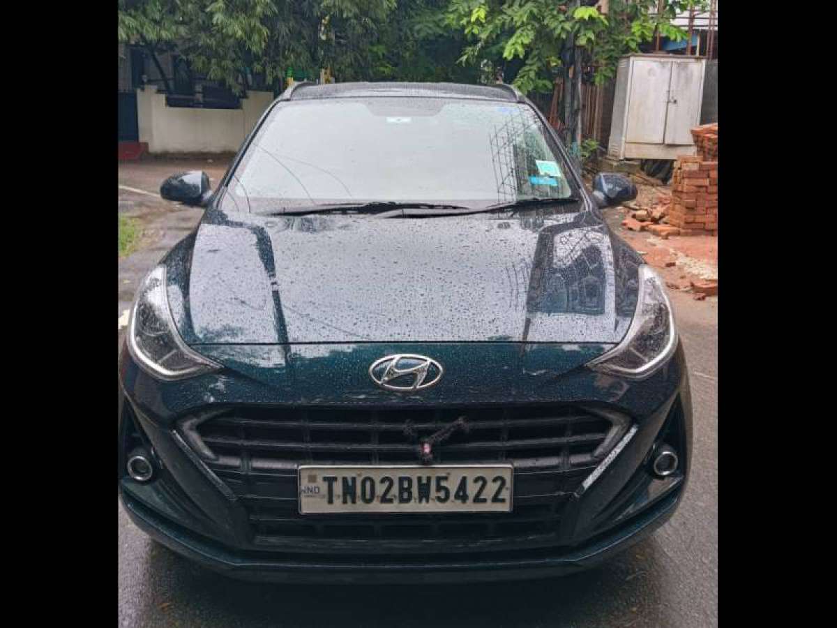 Hyundai Grand i10 Nios Sportz Opt AMT