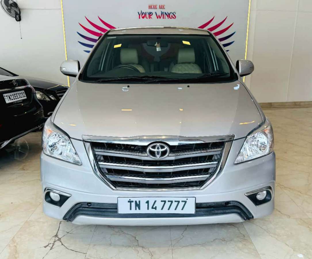Toyota Innova 2.5 V 7 STR
